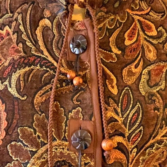 Flashback, Vintage Tapestry Brocade Jacket in Earth Tones- Medium - Picture 5 of 9